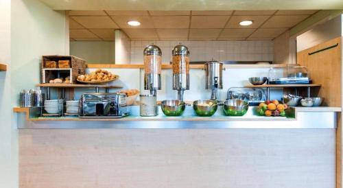 Imagen del bar/restaurante del Hotel ibis Budget Sheffield Centre St Marys Gate. Foto 3