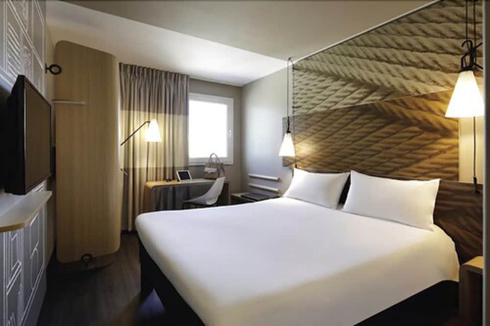 Imagen de la habitación del Hotel ibis Calama. Foto 13