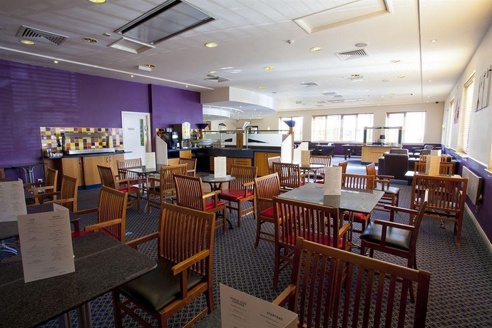 Imagen general del Hotel ibis Cardiff Gate - International Business Park. Foto 8