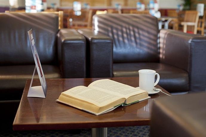 Imagen general del Hotel ibis Cardiff Gate - International Business Park. Foto 10