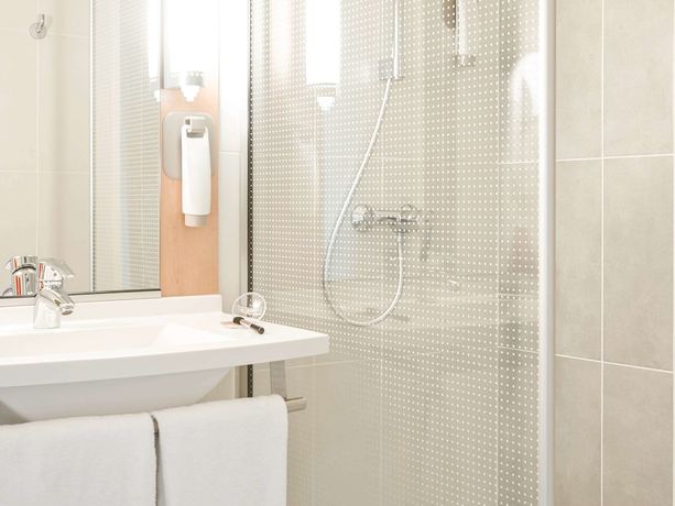 Imagen de la habitación del Hotel ibis Cavaillon Luberon. Foto 6