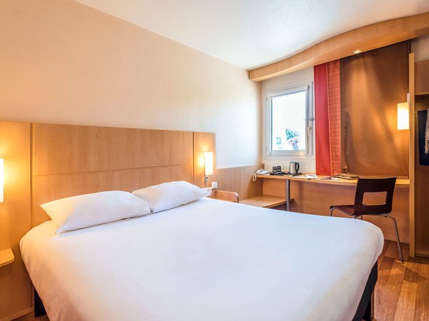 Imagen de la habitación del Hotel ibis Chateau Thierry. Foto 10