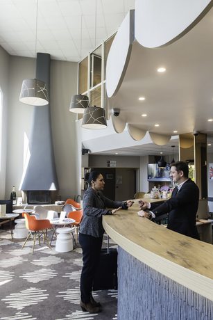 Imagen de los interiores del Hotel ibis Chateau Thierry. Foto 20