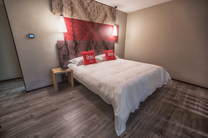 Imagen de la habitación del Hotel ibis Chengdu Chunxi Road Shudu Mansion. Foto 14