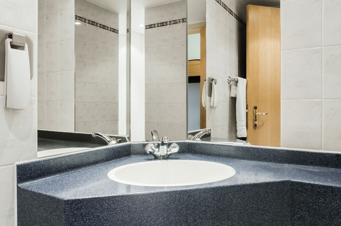 Imagen de la habitación del Hotel ibis Chesterfield Centre - Market Town. Foto 12