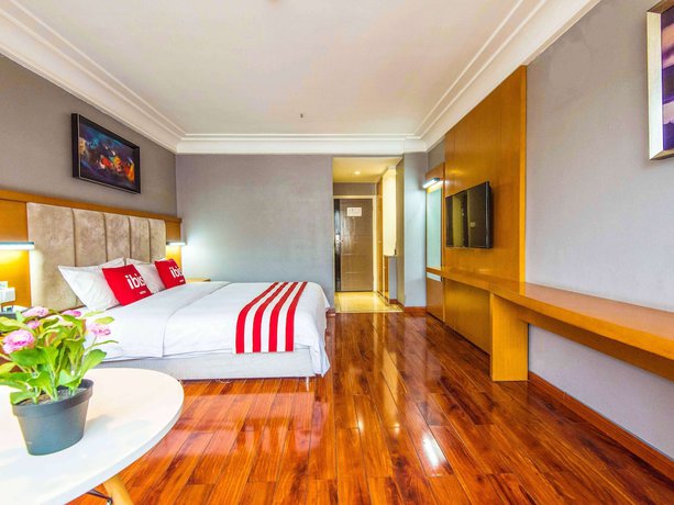 Imagen de la habitación del Hotel ibis Chongqing Beibei. Foto 13