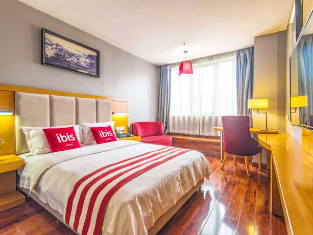 Imagen de la habitación del Hotel ibis Chongqing Beibei. Foto 16