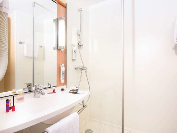 Imagen de la habitación del Hotel ibis Créteil. Foto 16