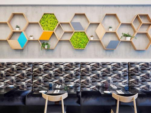 Imagen general del Hotel ibis Deira Creekside Dubai. Foto 15