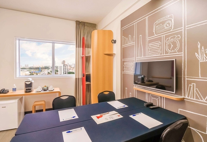 Imagen de la habitación del Hotel ibis Guarulhos Aeroporto. Foto 13