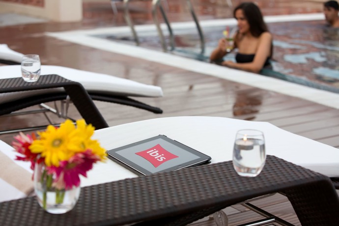 Imagen de los interiores del Hotel ibis Jaipur City Centre. Foto 18