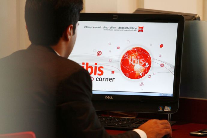 Imagen de los interiores del Hotel ibis Jaipur City Centre. Foto 19