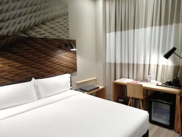 Imagen de la habitación del Hotel ibis Jeddah Malik Road. Foto 7