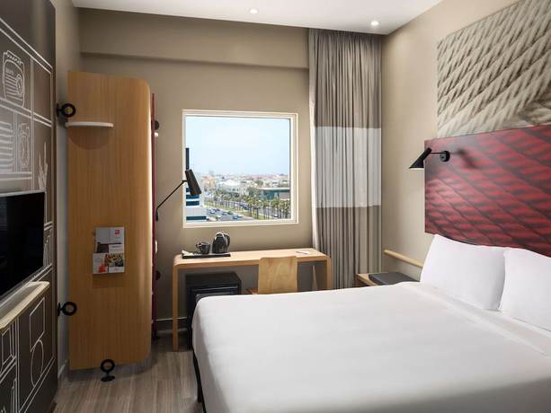 Imagen de la habitación del Hotel ibis Jeddah Malik Road. Foto 14