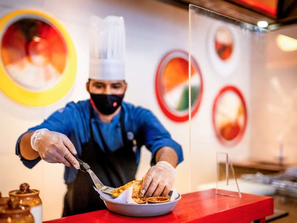 Imagen del bar/restaurante del Hotel ibis Kolkata Rajarhat. Foto 8