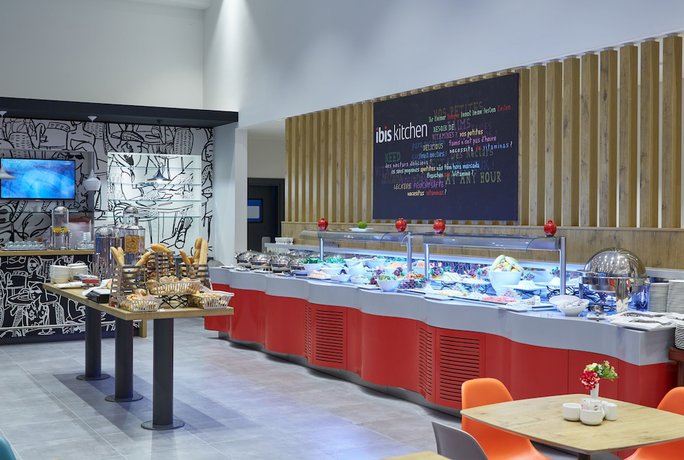 Imagen del bar/restaurante del Hotel ibis Konya. Foto 10