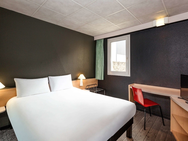 Imagen de la habitación del Hotel ibis Lannion Cote de Granit Rose. Foto 13