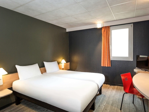 Imagen de la habitación del Hotel ibis Lannion Cote de Granit Rose. Foto 15
