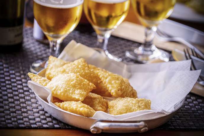 Imagen del bar/restaurante del Hotel ibis London Sutton Point. Foto 8