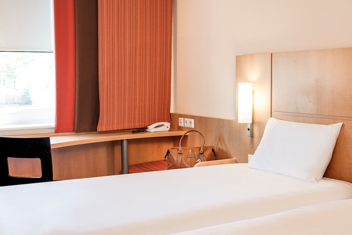 Imagen de la habitación del Hotel ibis Londres Elstre Borehamwood. Foto 15