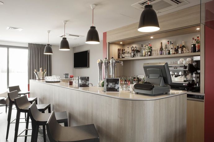 Imagen general del Hotel ibis Lyon Meyzieu. Foto 8