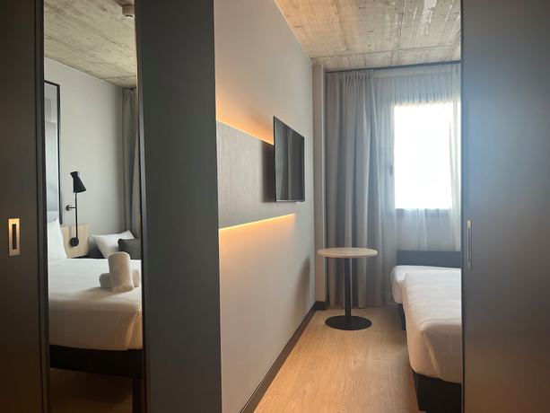 Imagen de la habitación del Hotel ibis Madrid Norte Las Tablas. Foto 9