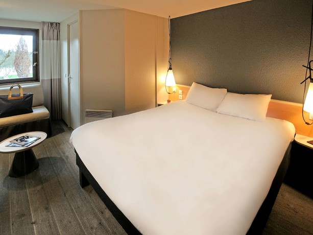 Imagen de la habitación del Hotel ibis Maisons Laffitte. Foto 7