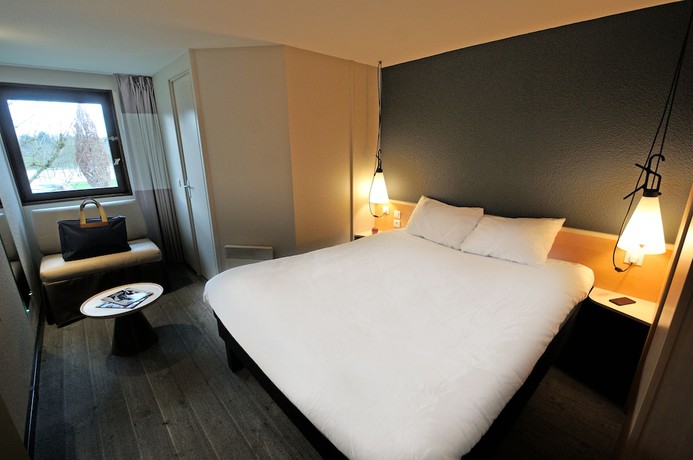 Imagen de la habitación del Hotel ibis Maisons Laffitte. Foto 18