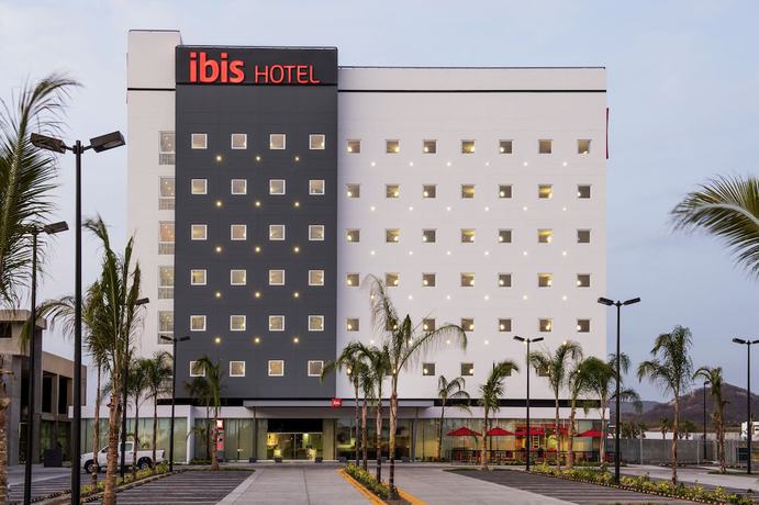 Imagen general del Hotel ibis Mazatlán Marina. Foto 1