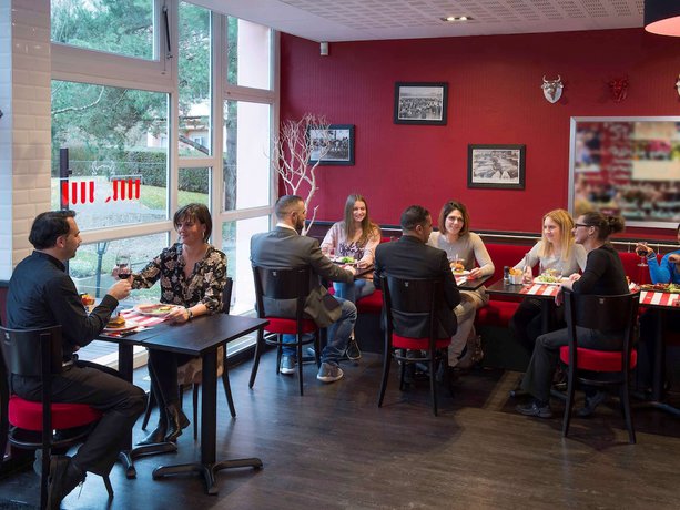 Imagen del bar/restaurante del Hotel ibis Metz Woippy. Foto 5