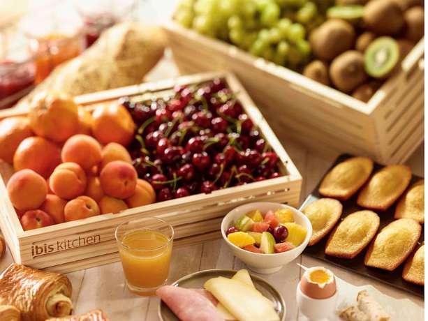 Imagen del bar/restaurante del Hotel ibis Montpellier Centre Comédie. Foto 5