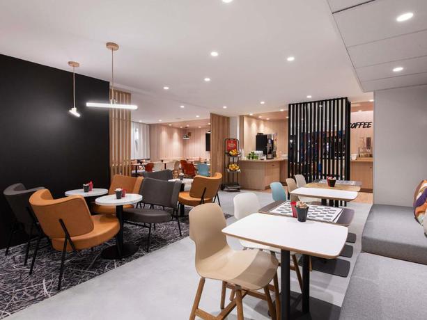 Imagen del bar/restaurante del Hotel ibis Paris Avenue d'Italie 13&egrave;me. Foto 2