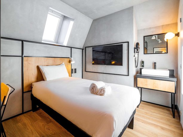 Imagen de la habitación del Hotel ibis Porto Centro Mercado Bolhao. Foto 8