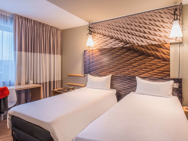 Imagen de la habitación del Hotel ibis Poznan Centrum. Foto 17