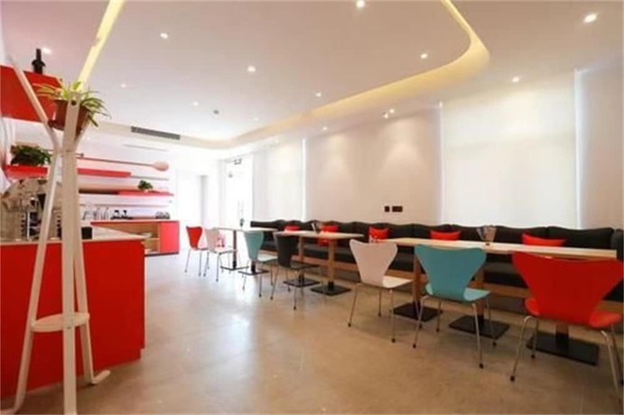 Imagen de los interiores del Hotel ibis Qingdao Hi-Tech Zone Hotel. Foto 16