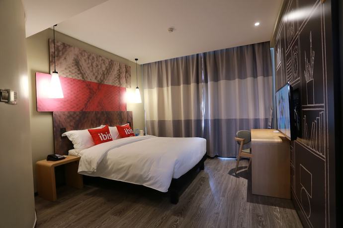Imagen de la habitación del Hotel ibis Qingdao Hi-Tech Zone Hotel. Foto 12
