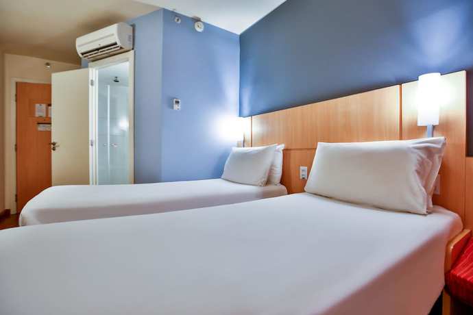 Imagen de la habitación del Hotel ibis Rio de Janeiro Botafogo. Foto 5