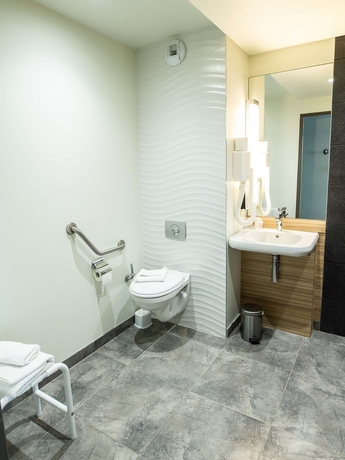Imagen de la habitación del Hotel ibis Rouen Centre Rive Gauche Mermoz. Foto 12