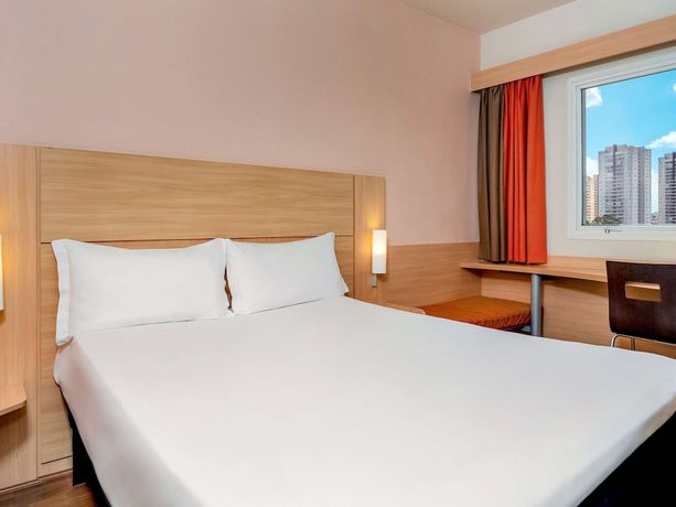 Imagen de la habitación del Hotel ibis Sao Paulo Interlagos. Foto 9