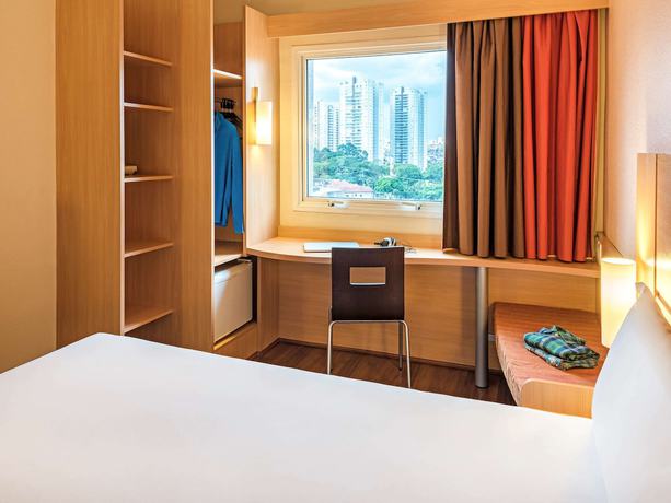 Imagen de la habitación del Hotel ibis Sao Paulo Interlagos. Foto 14