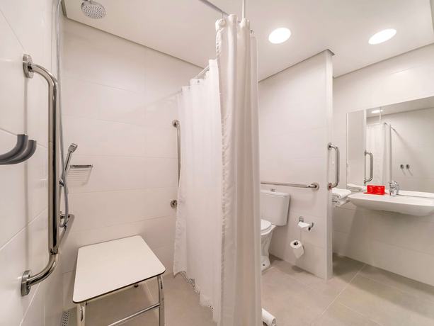 Imagen de la habitación del Hotel ibis Sao Paulo Interlagos. Foto 15