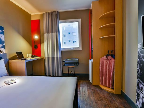 Imagen de la habitación del Hotel ibis Sao Paulo Morumbi. Foto 16