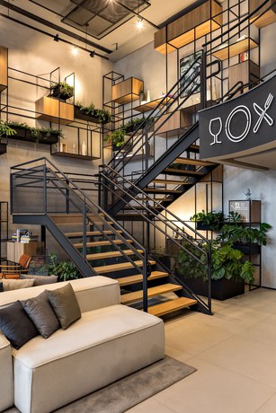 Imagen de los interiores del Hotel ibis São Paulo Barra Funda. Foto 19