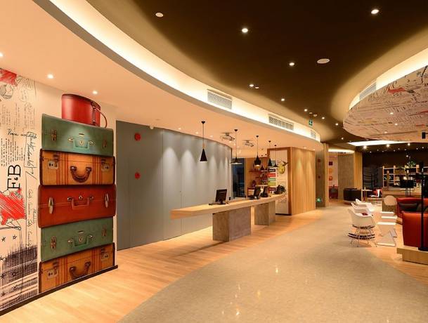Imagen de los interiores del Hotel ibis Shanghai New Hongqiao. Foto 17