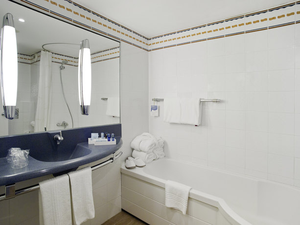 Imagen general del Hotel ibis Styles Barcelona Sant Joan Despi. Foto 12