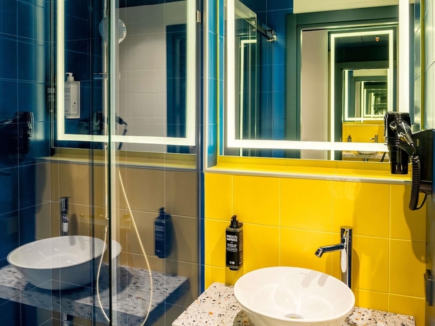 Imagen de la habitación del Hotel ibis Styles Batumi. Foto 6