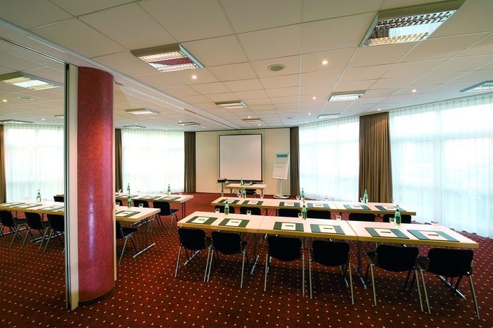 Imagen de los interiores del Hotel ibis Styles Berlin Treptow. Foto 5