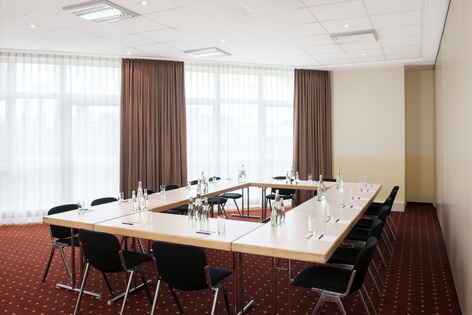 Imagen de los interiores del Hotel ibis Styles Berlin Treptow. Foto 9