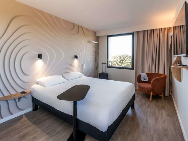 Imagen de la habitación del Hotel ibis Styles Cabri&egrave;s Aix-en-Provence TGV. Foto 18