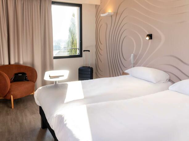 Imagen de la habitación del Hotel ibis Styles Cabri&egrave;s Aix-en-Provence TGV. Foto 23